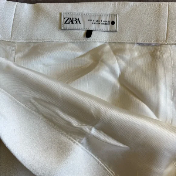 Zara skirt - Picture 2 of 4